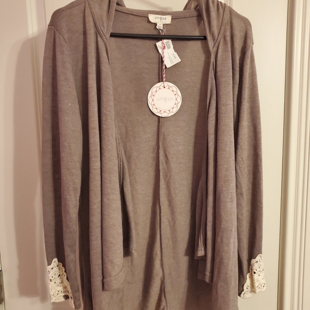 Cover up sweater w/ hood